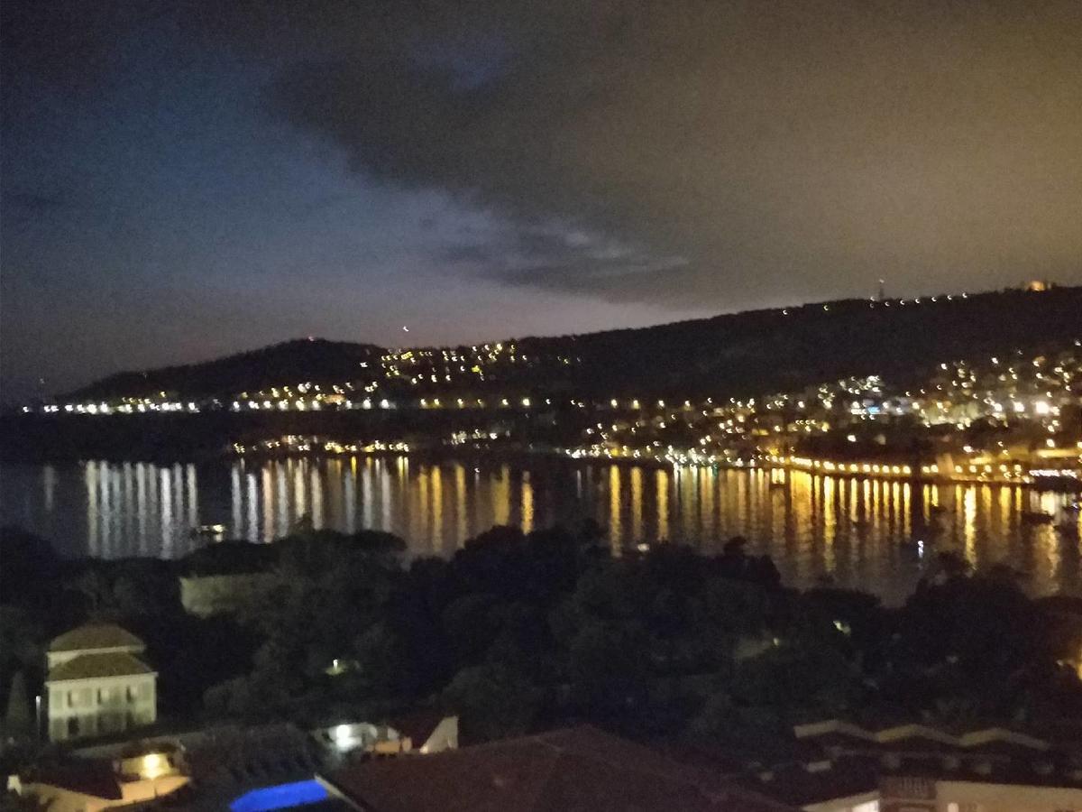 Vintage Flat Overlooking Villefranche Bay Apartment ภายนอก รูปภาพ