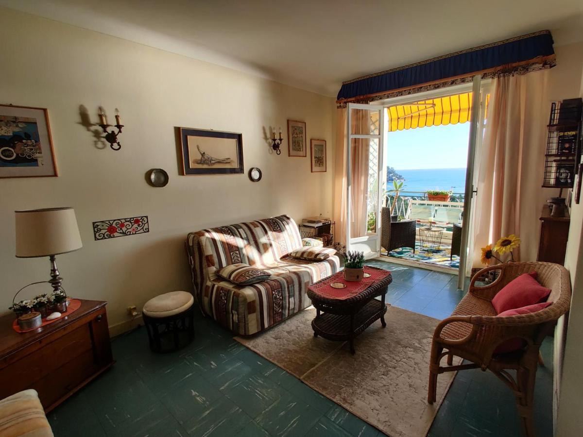 Vintage Flat Overlooking Villefranche Bay Apartment ภายนอก รูปภาพ